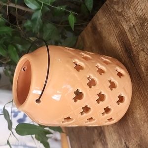 3 LEFT! New! Disney Minnie Garden Latern 7.5"H X 4.5" W